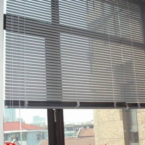 Rèm sáo nhôm màu bạc phòng bếp Quận 12