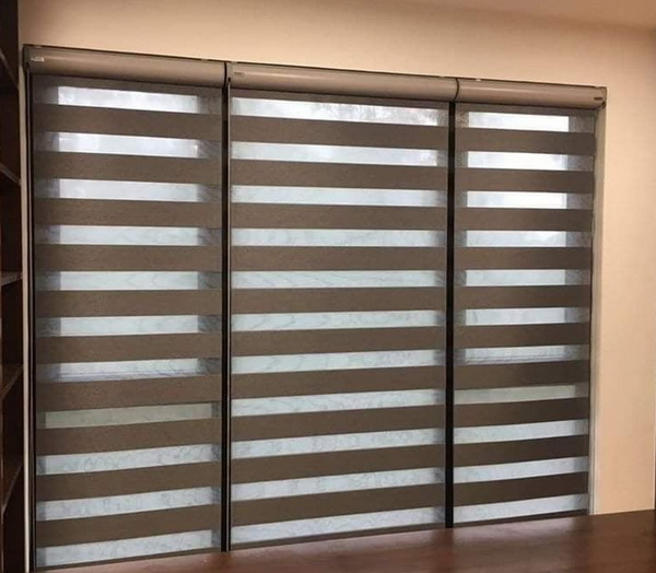 Rèm cầu vồng Quận 1 phòng khách sang trọng